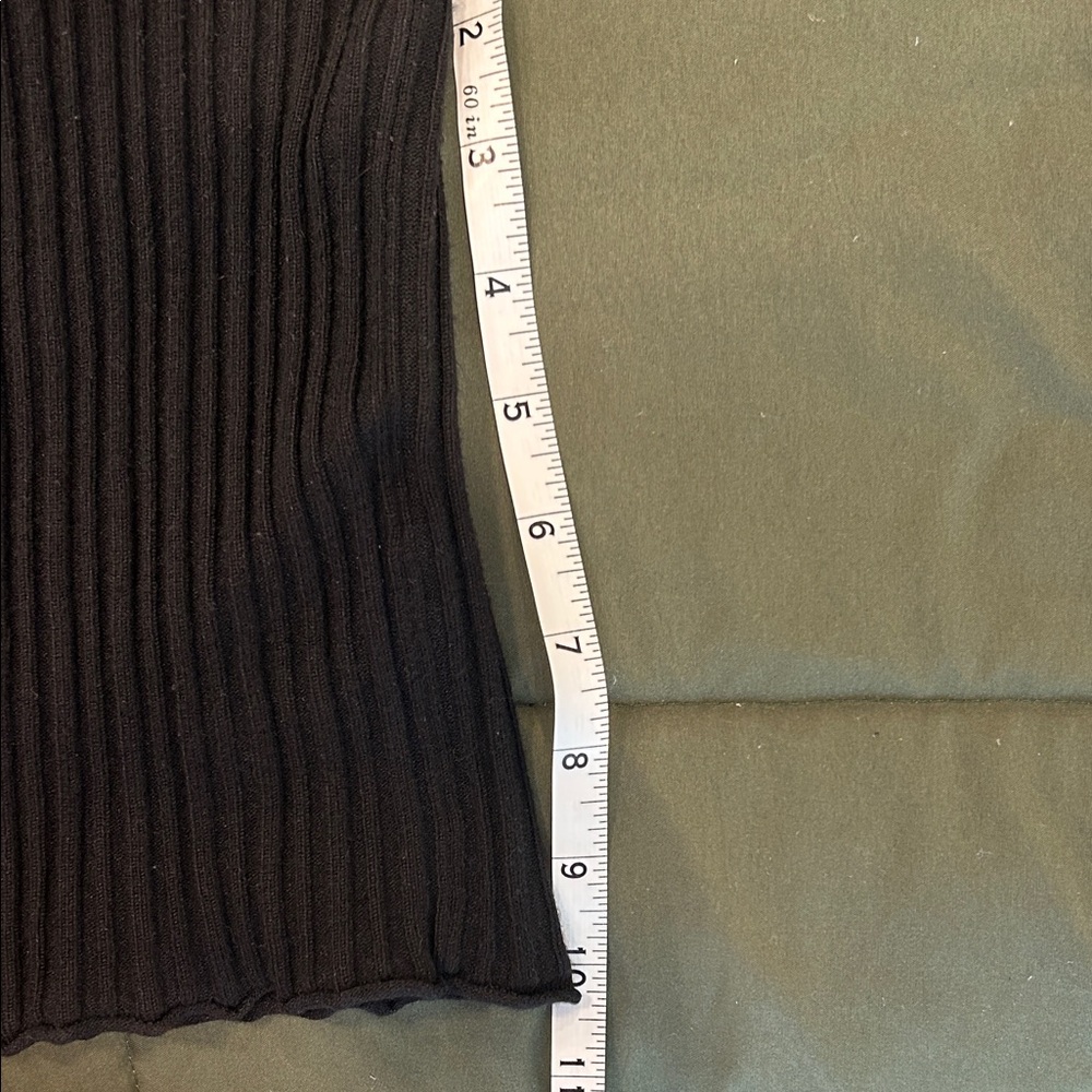 Maeve Black Ribbed Crop Top - Picture 7 of 7